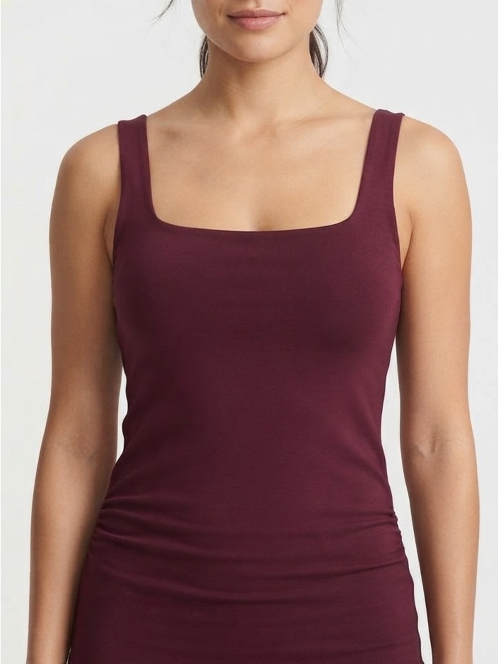 V For City Women's Burgundy Adjustable Tank Top - Classic Scoop Neck Size 2XL